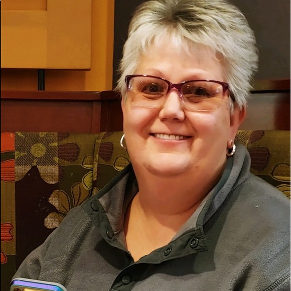 Meet your Posher, Ladonna - Picture 1 of 1